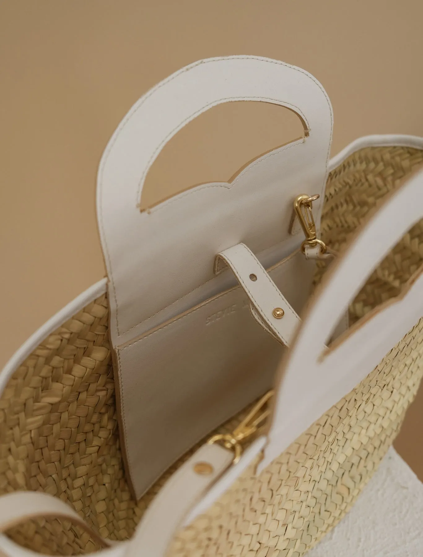 AVANI BAG