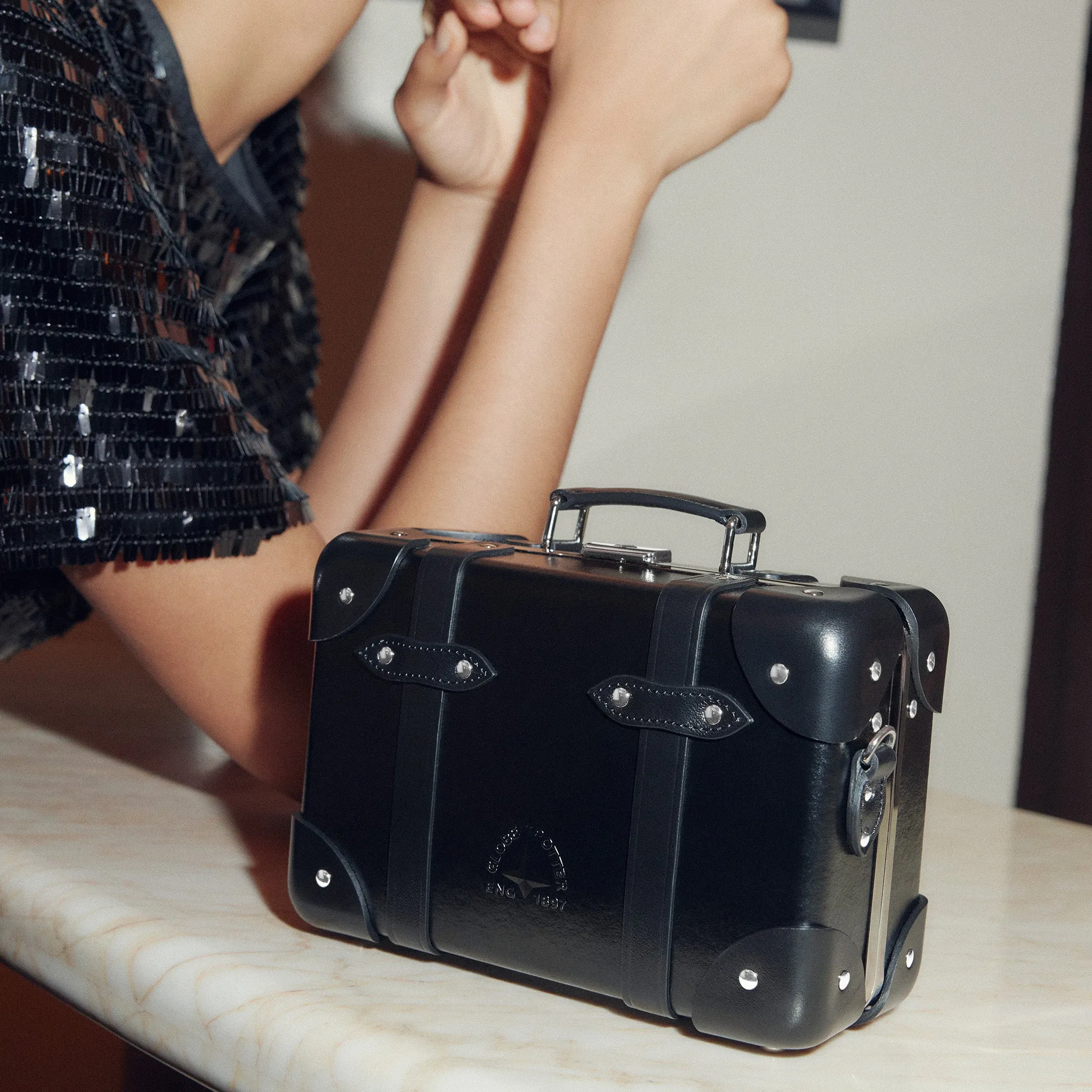 Centenary · Mayfair | Black/Black/Chrome
