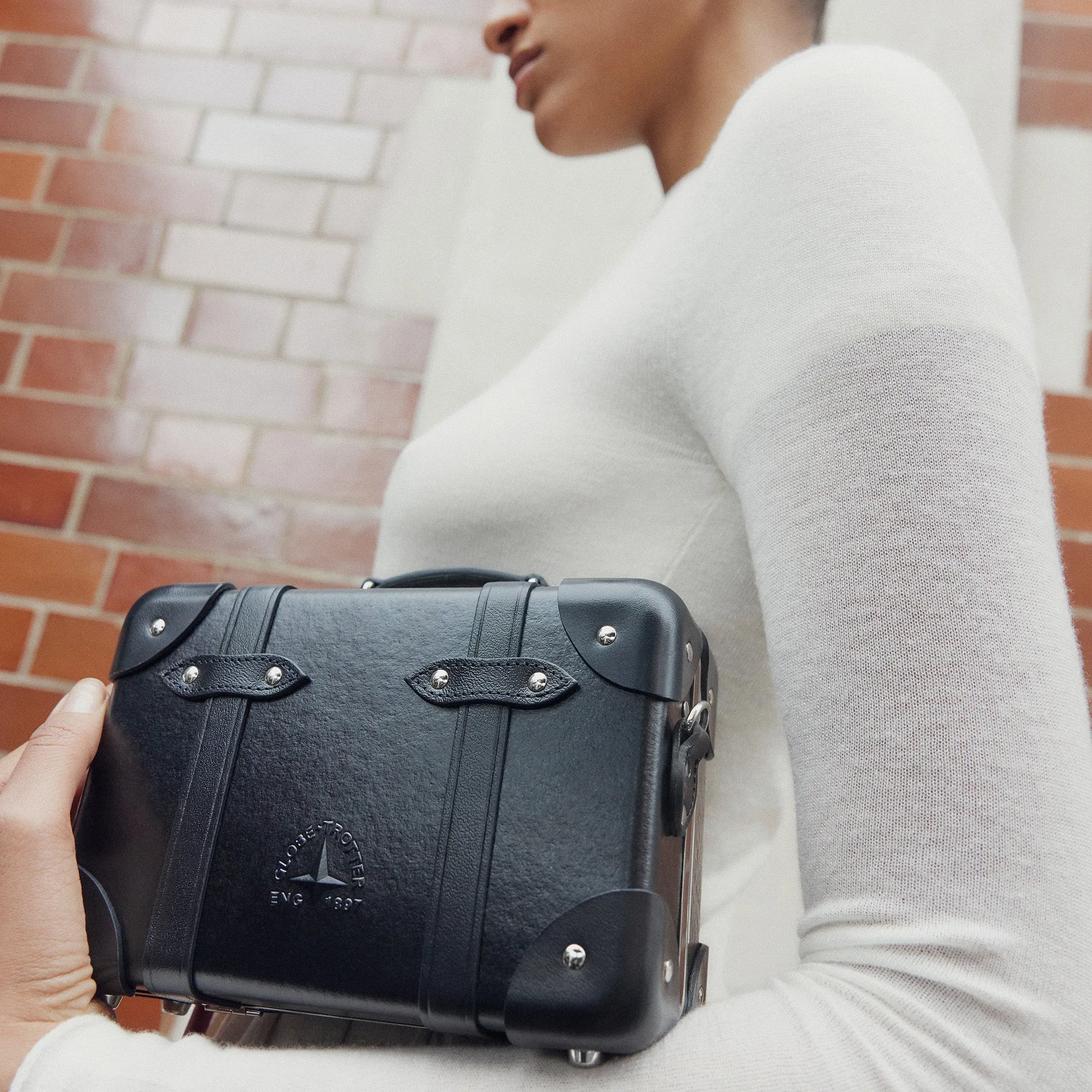 Centenary · Mayfair | Black/Black/Chrome