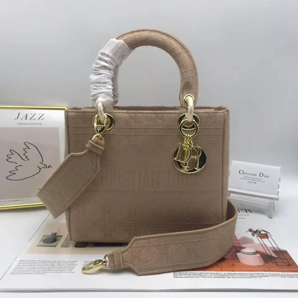 Designer Handbags - DOR - 6135