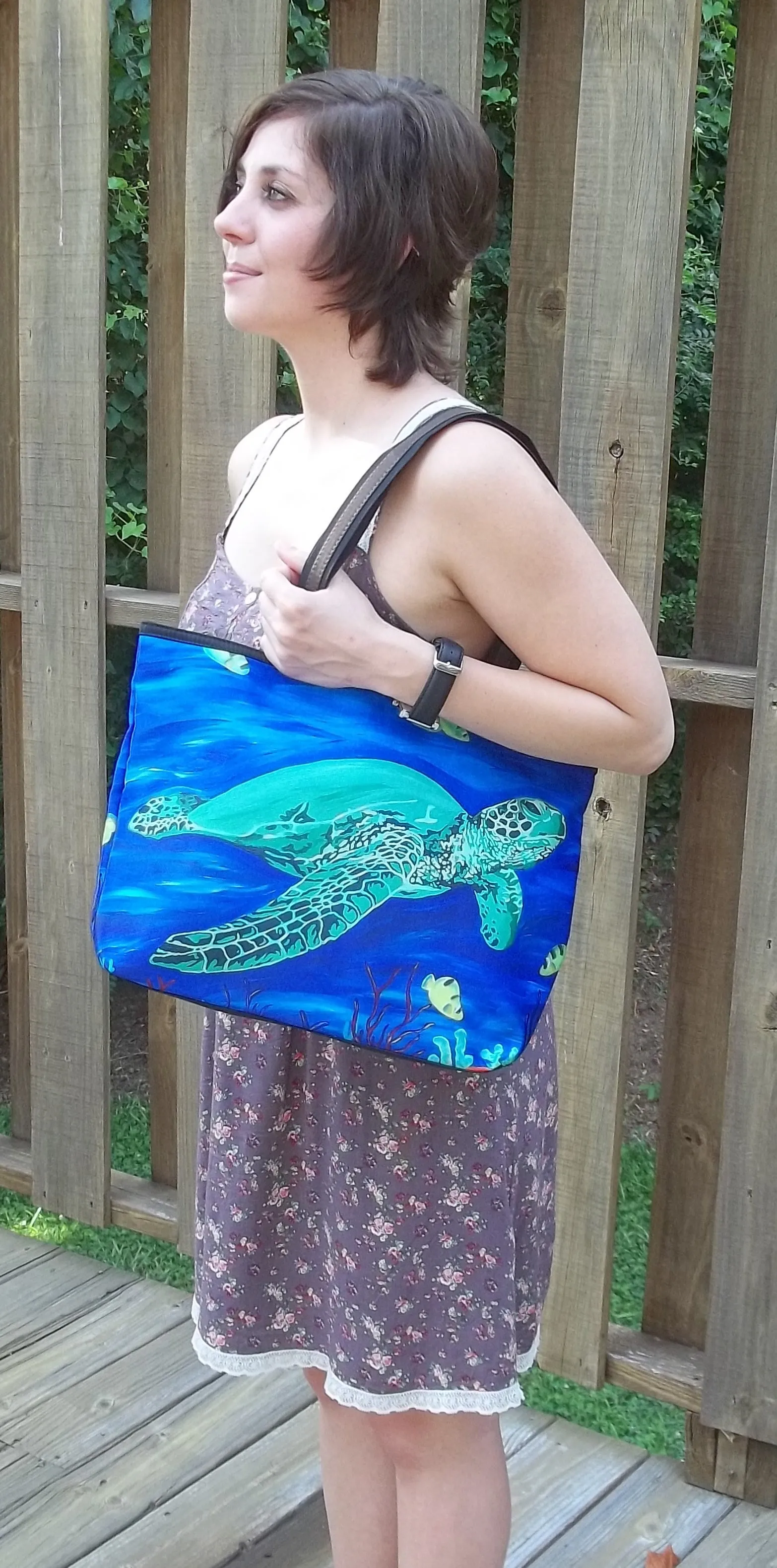 Giraffe Purrfect Tote - Comfort