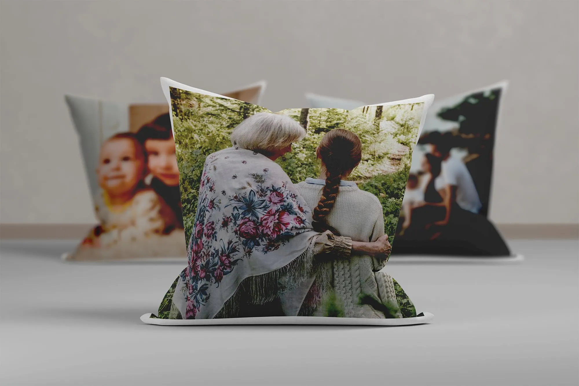 Hippowarehouse Personalised Cushion - Personalized with Any Text & Image (VARIOUS OPTIONS AVAILABLE) | Pillow, Cushion Cover, Infill, Sequil | Valentine's Magic Reveal