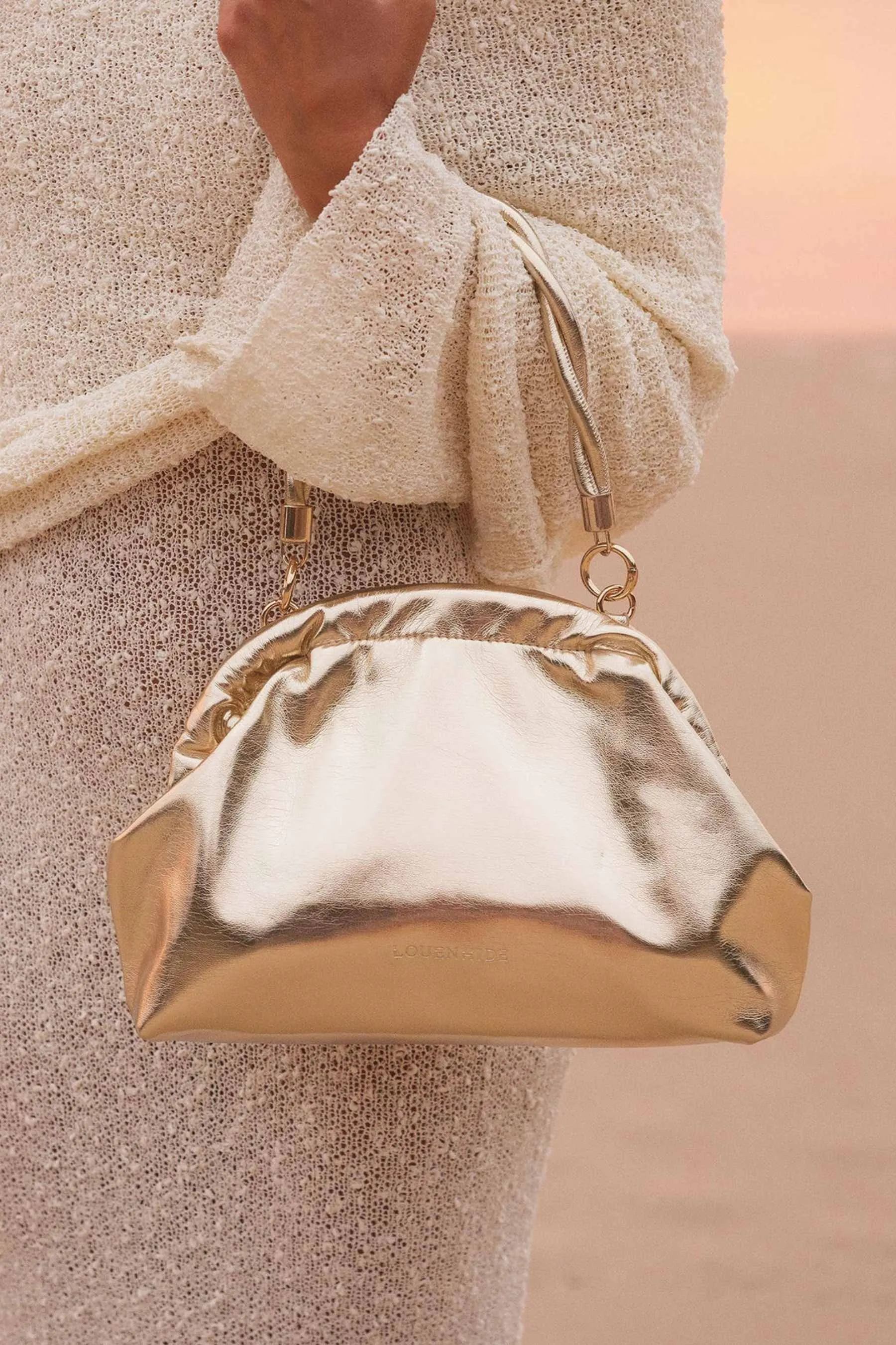 Lotus Clutch | Gold