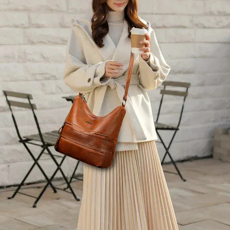 Novella | Double Charm Multi Pocket Shoulder Bag