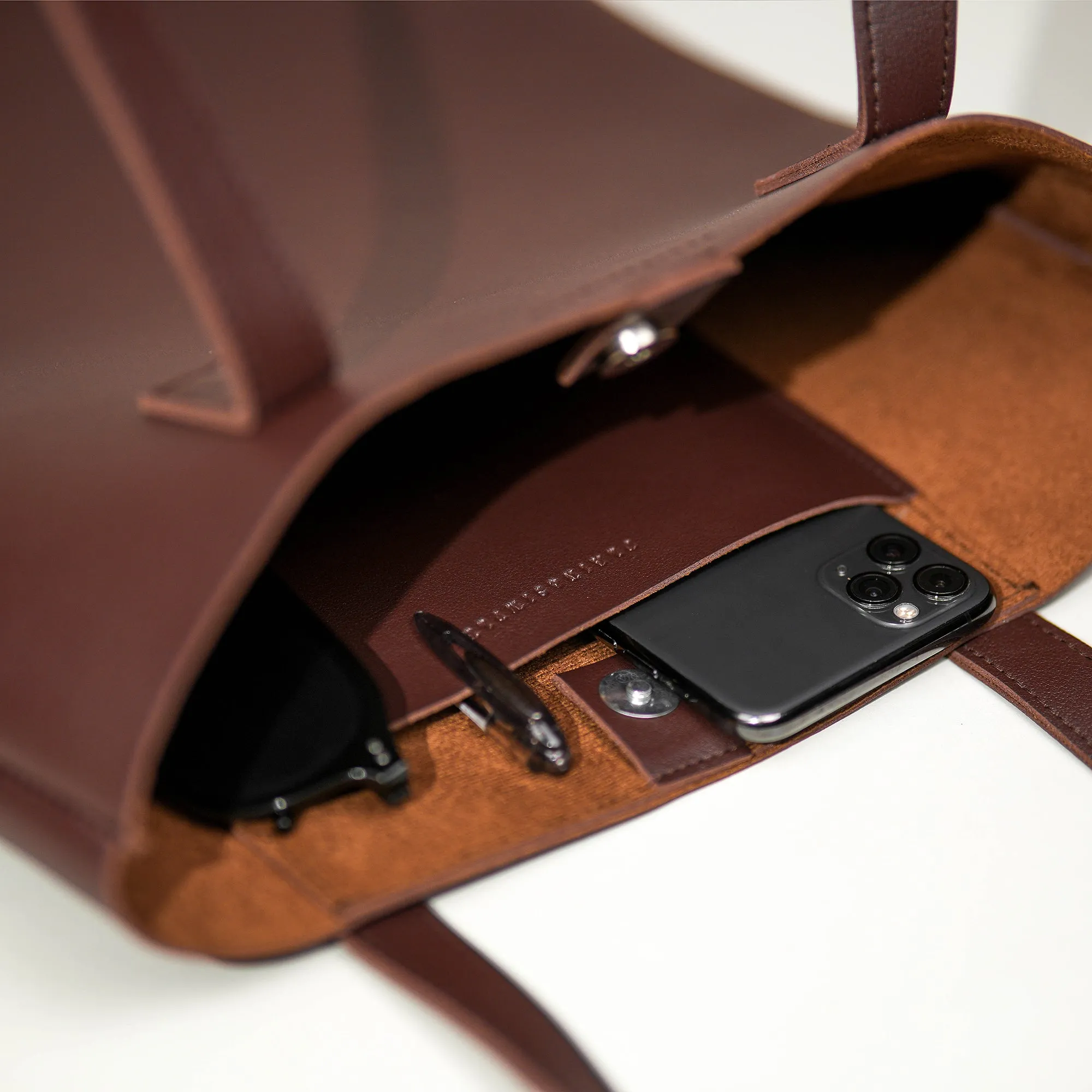 P&S PORTRAIT TOTE BAG