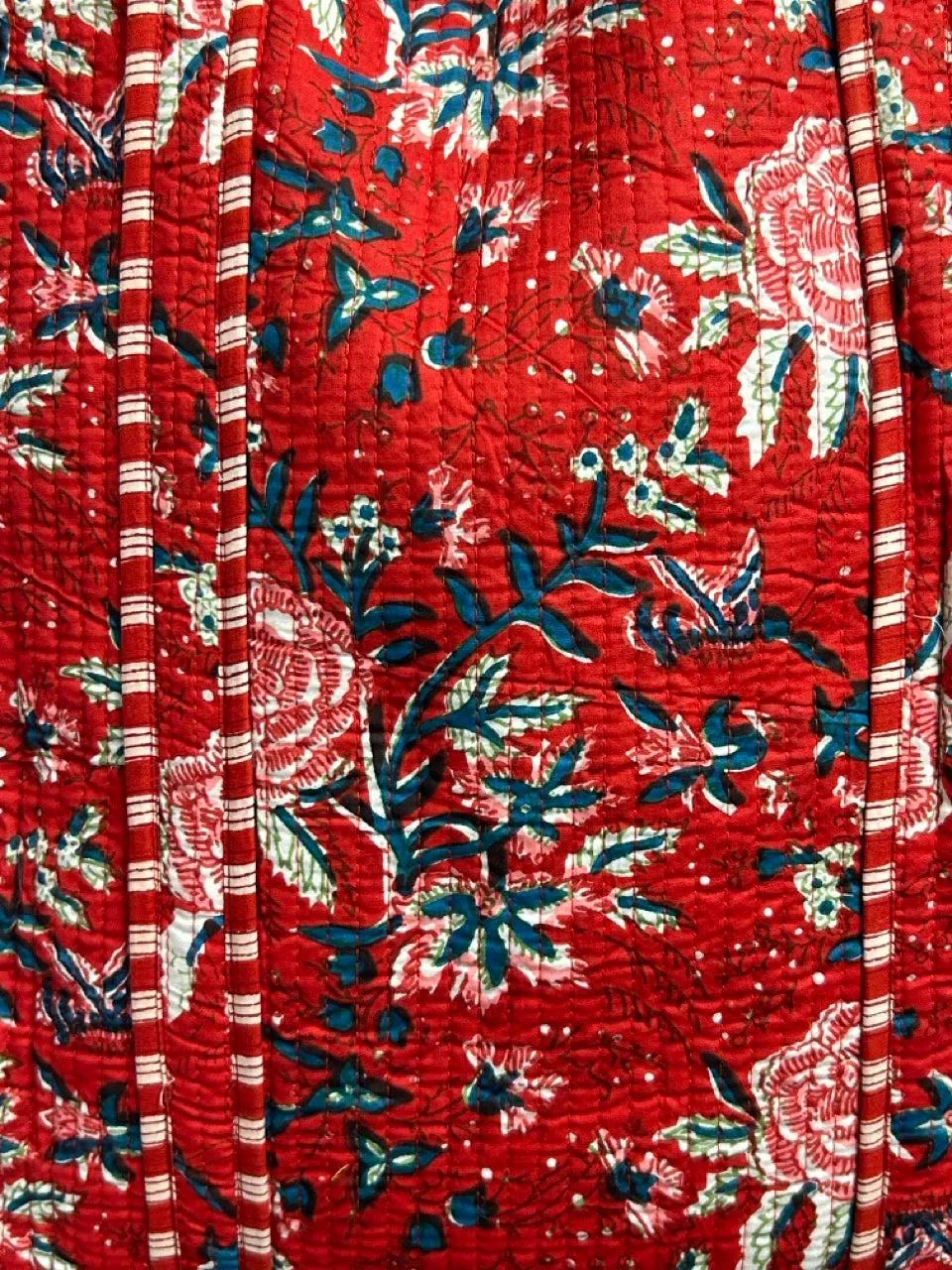 Reversible Cotton Quilted Tote - Bouquet of Roses