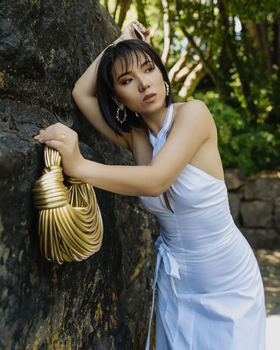 Romina | Luxury and Stylish Gold Bag