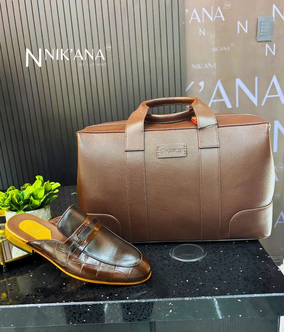 SKARLET015- Brown Leather Travel bag