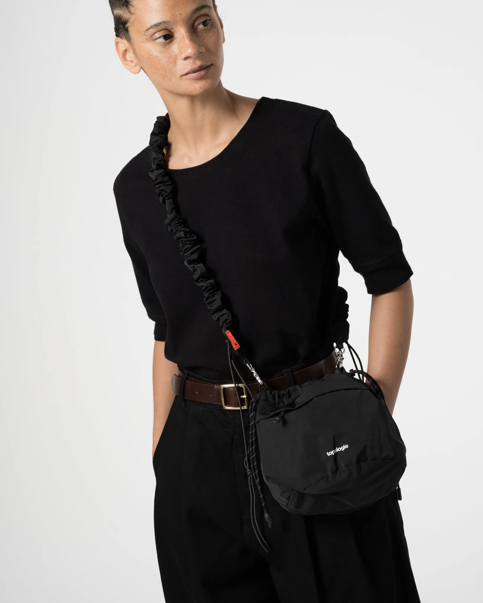 Topologie Wares Reversible Bucket Black   Bungee Strap 8mm